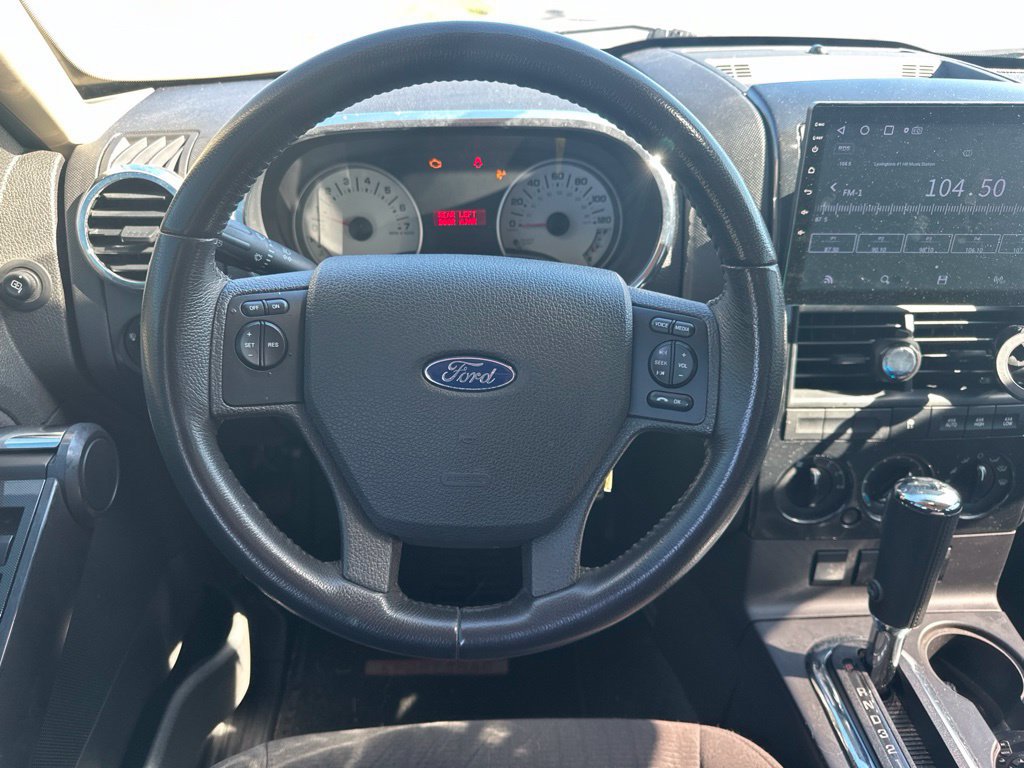Used 2010 Ford Explorer Sport Trac XLT AWD/4WD image 15