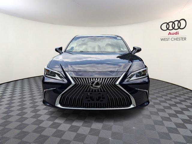 Used 2019 Lexus ES 350 w/ Premium Package FWD image 2