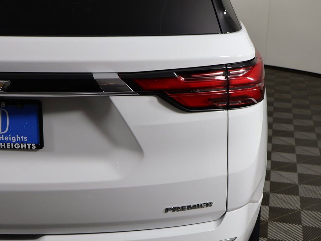 Used 2023 Chevrolet Traverse Premier AWD/4WD image 20