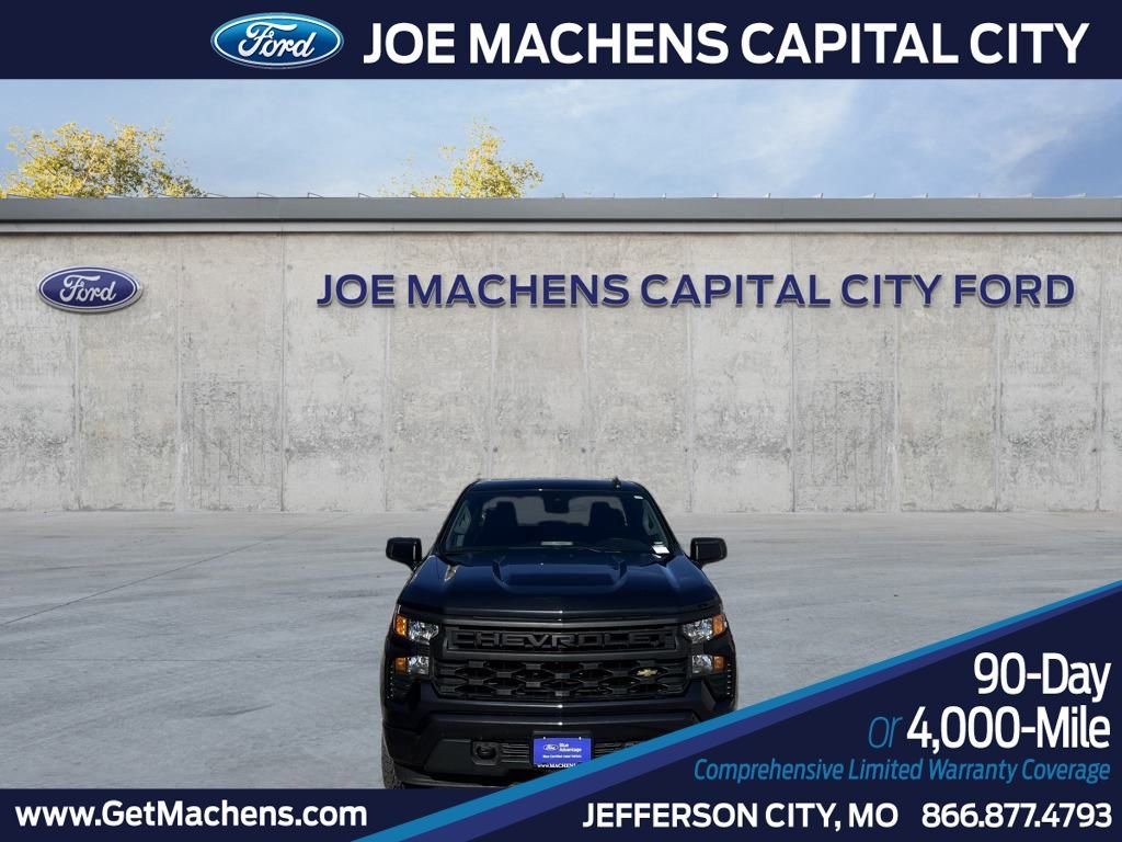 Used 2023 Chevrolet Silverado 1500 Custom image 7