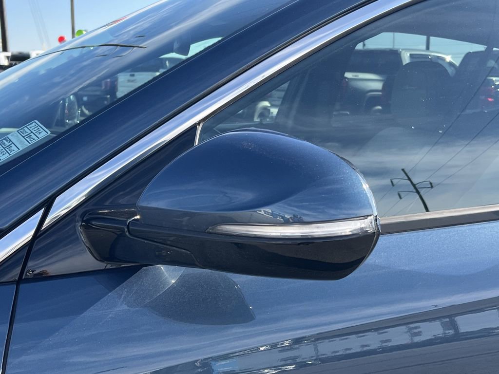 Used 2025 Buick Envista Avenir image 32