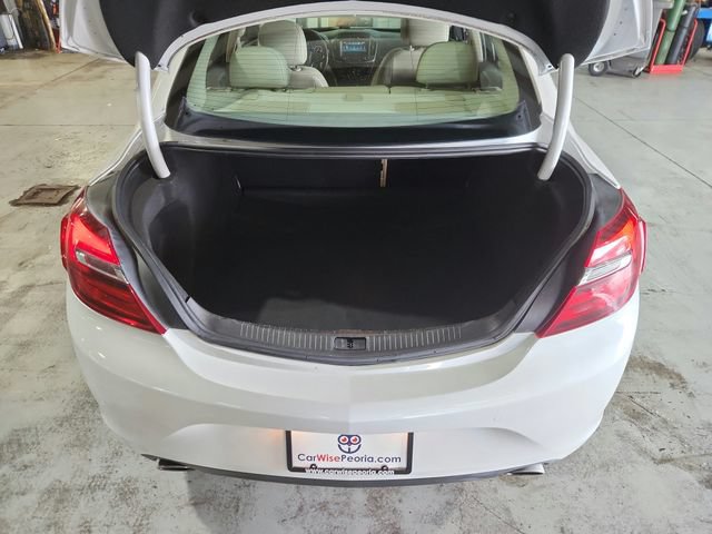 Used 2017 Buick Regal Premium w/ Driver Confidence Package #1 FWD image 29