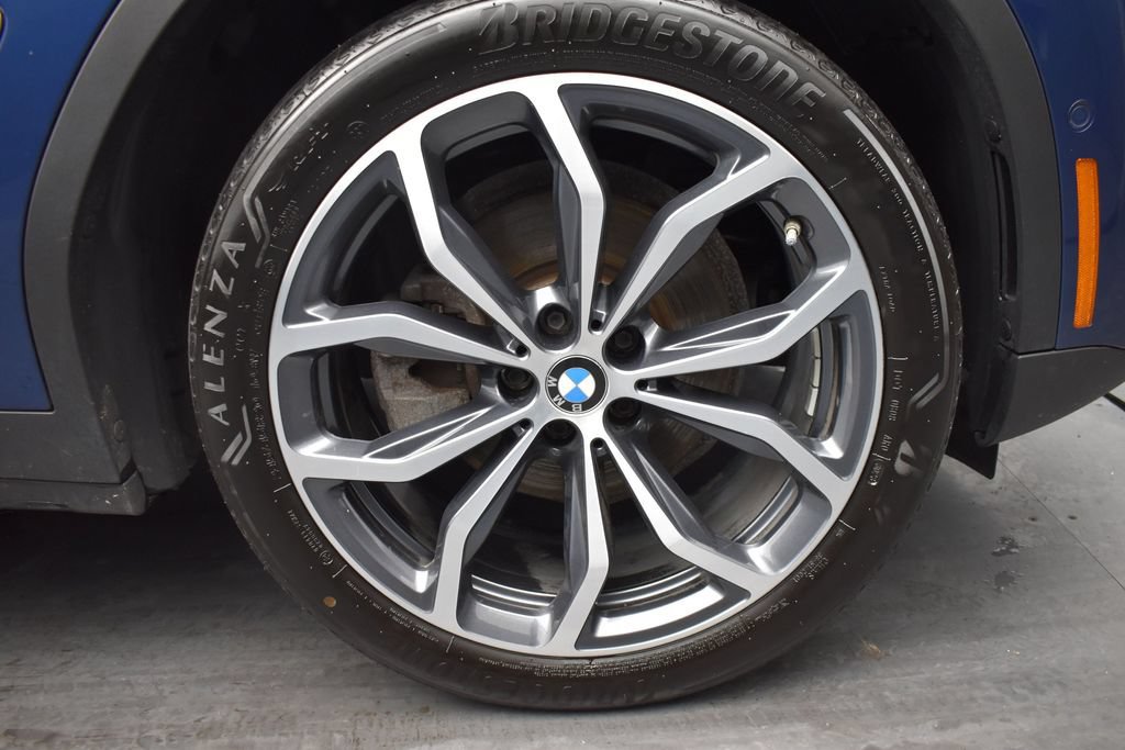 Used 2019 BMW X4 xDrive30i w/ Premium Package AWD/4WD image 16
