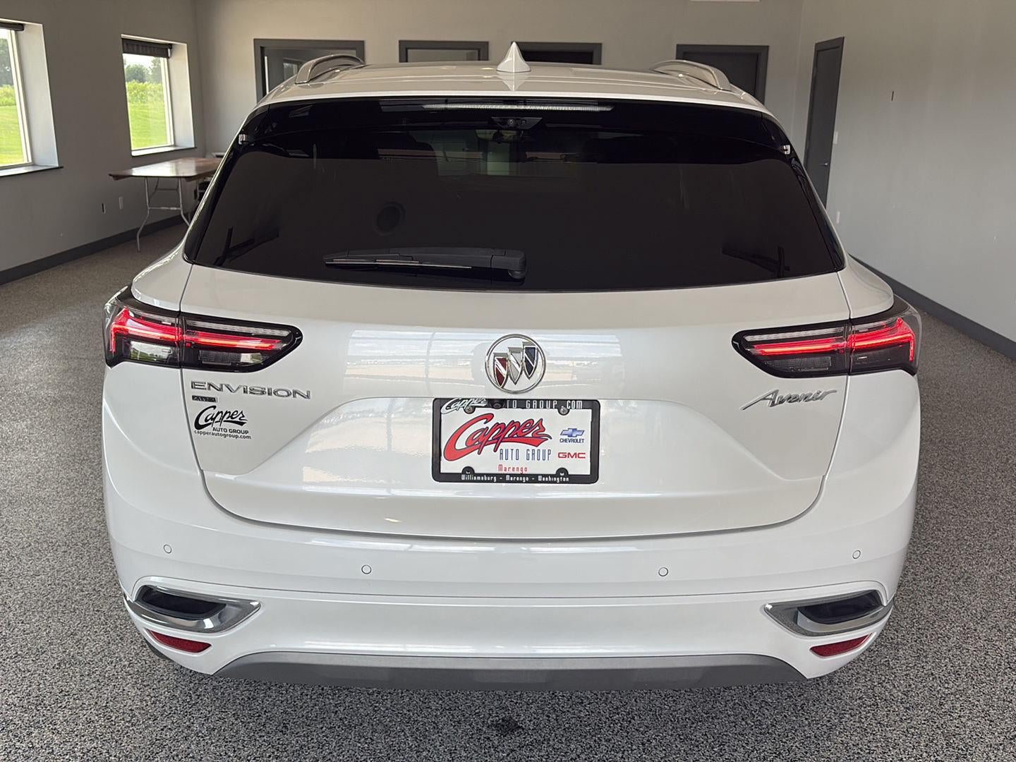 Used 2023 Buick Envision Avenir AWD/4WD image 3