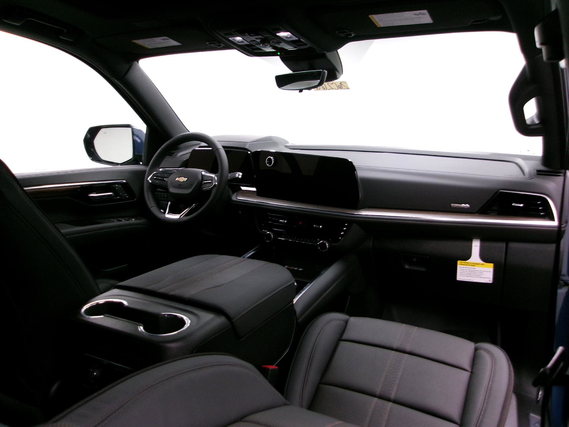 New 2026 Chevrolet Suburban High Country w/ Sun And Tow Package AWD/4WD image 3