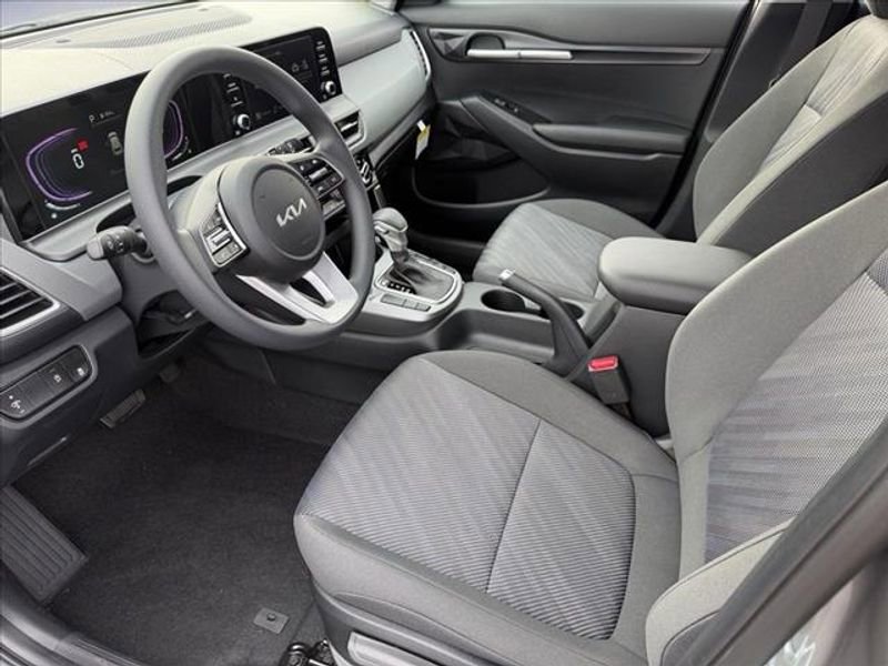New 2026 Kia Seltos LX image 10