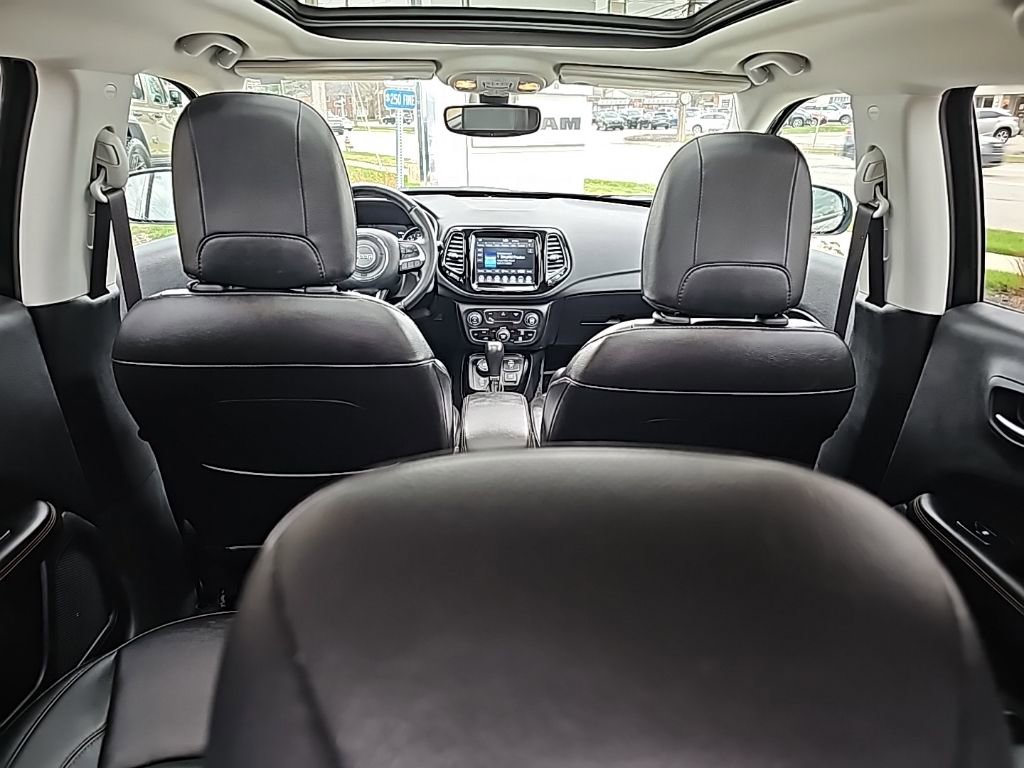 Certified 2019 Jeep Compass Limited w/ Safety & Security Group image 22