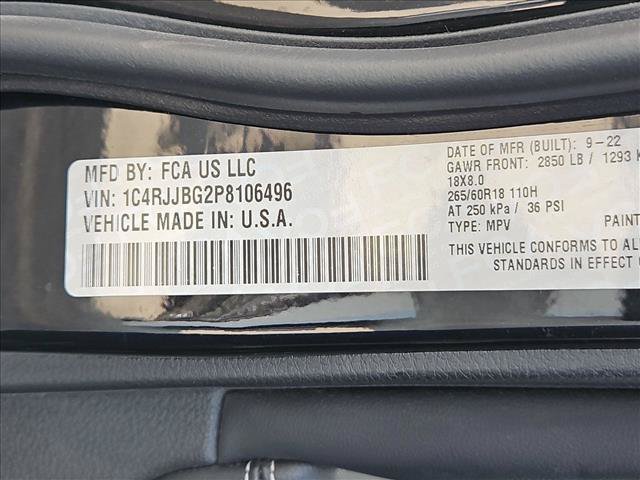 Used 2023 Jeep Grand Cherokee L Limited RWD image 21