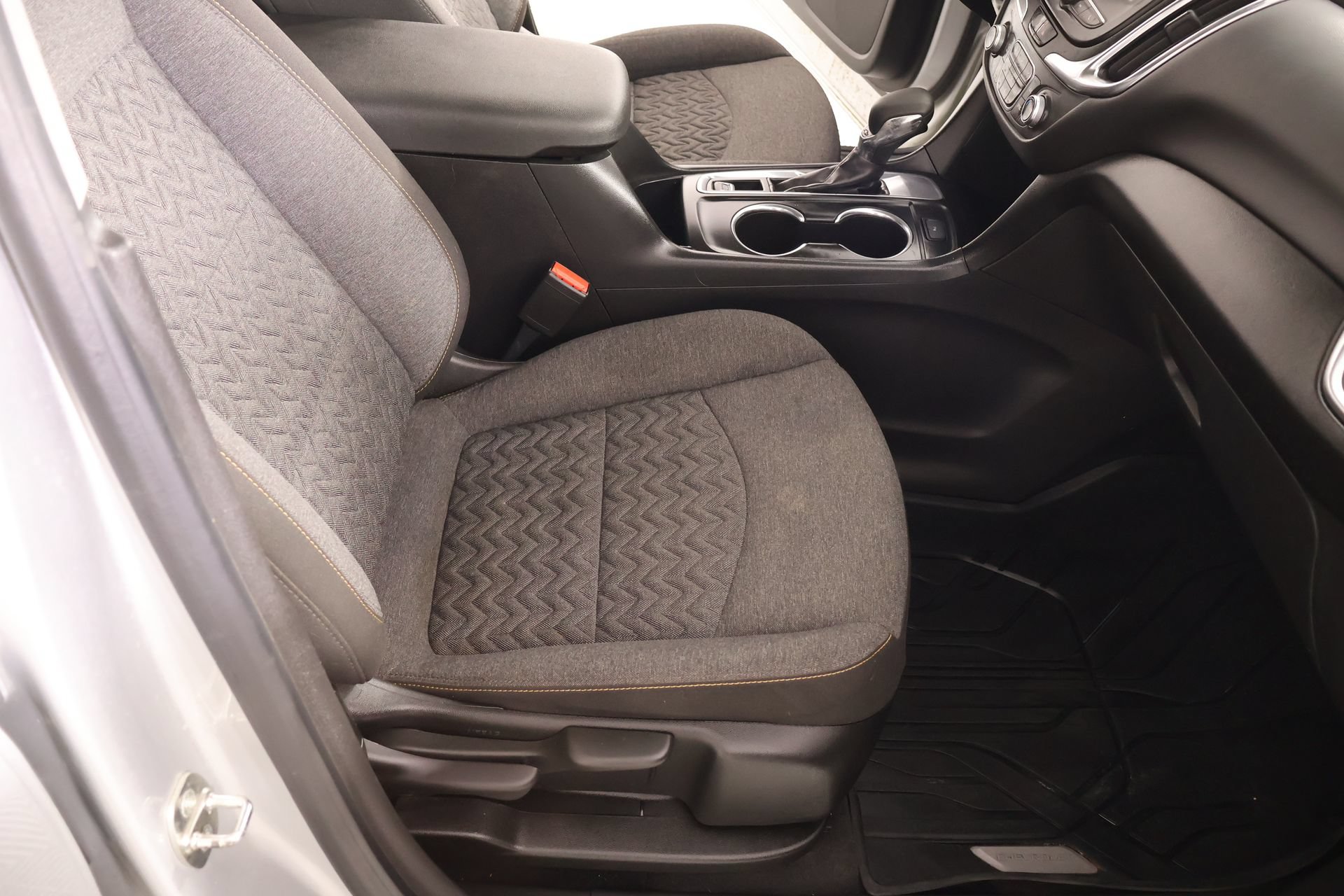 Used 2022 Chevrolet Equinox LT FWD image 13