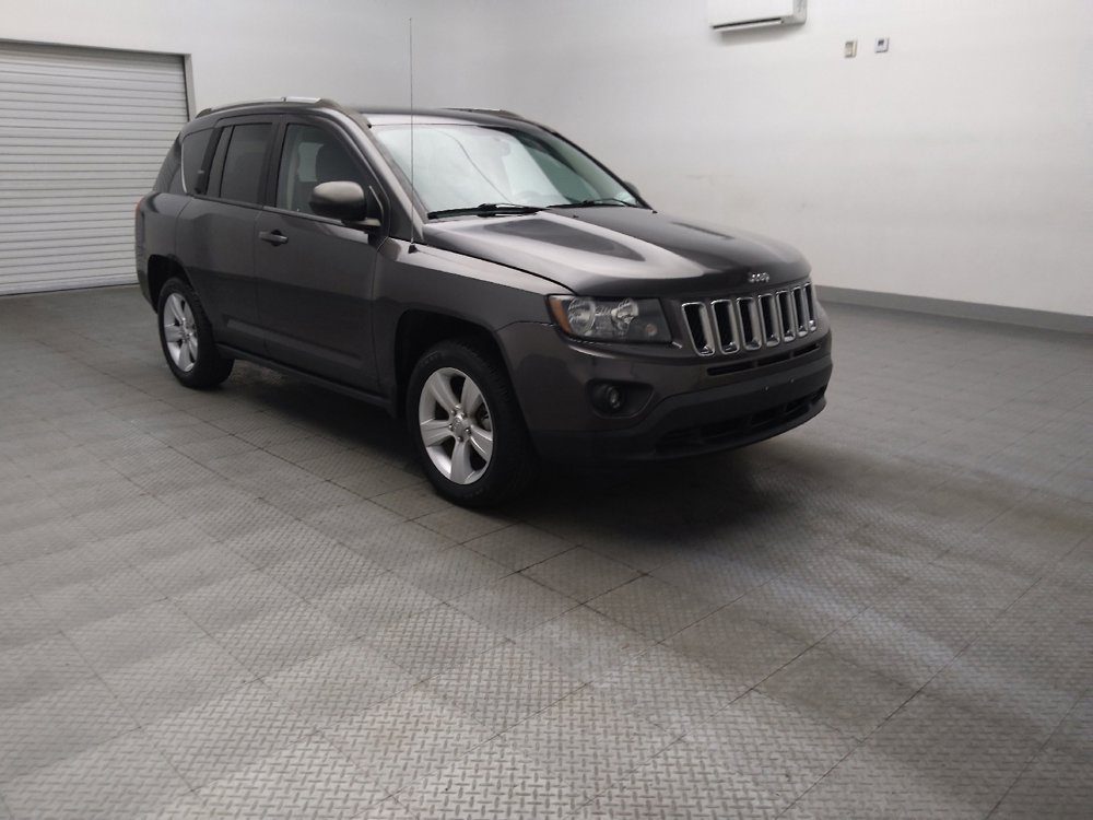 Used 2016 Jeep Compass Sport w/ Power Value Group FWD image 13