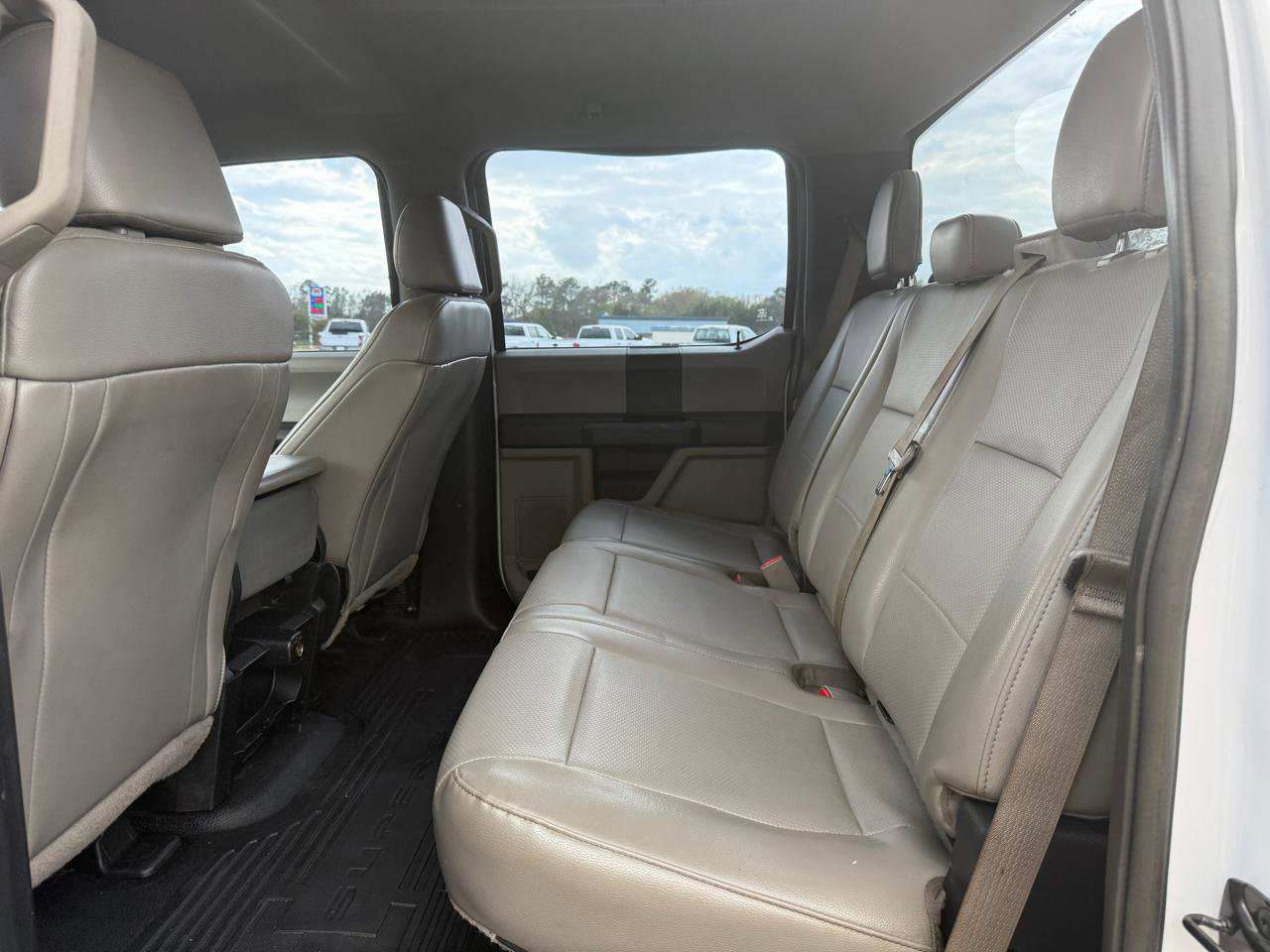 Used 2017 Ford F250 XL w/ Power Equipment Group image 21
