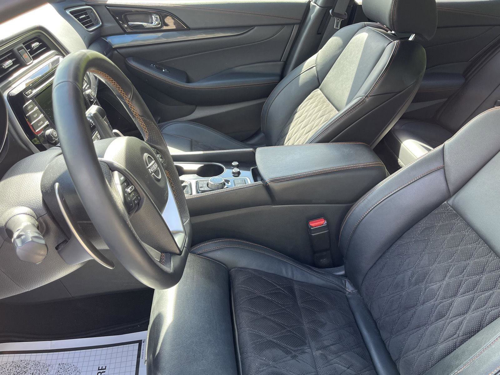 Used 2023 Nissan Maxima SR w/ Sport Mat Group FWD image 21