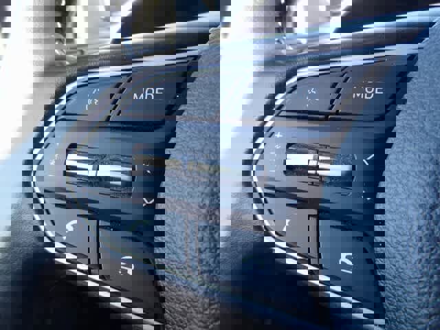 Used 2023 Hyundai Santa Fe SEL image 18