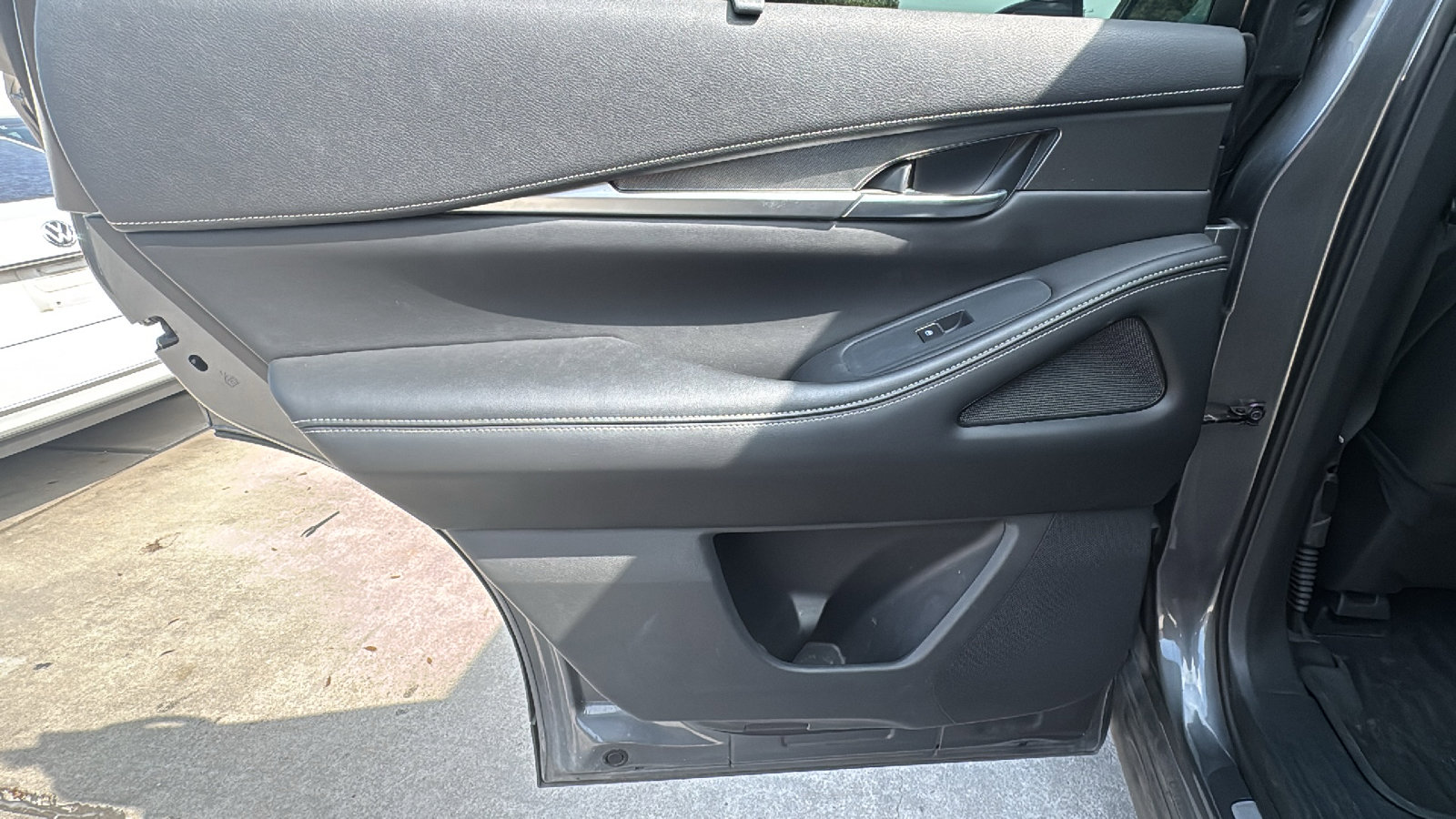 Used 2023 INFINITI QX60 Luxe w/ Cargo Package image 16