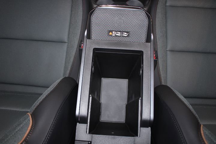 New 2026 GMC Terrain AT4 w/ Convenience Package III image 30