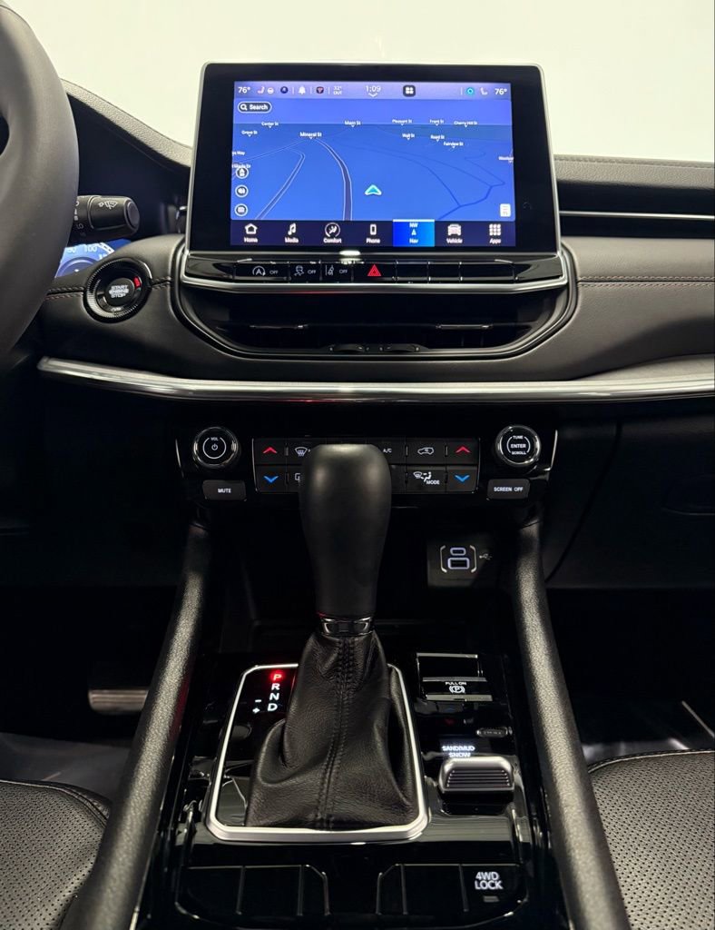 Used 2023 Jeep Compass Limited w/ Elite Group for (Red) Edition image 24