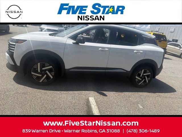 Used 2026 Nissan Kicks SV FWD image 16