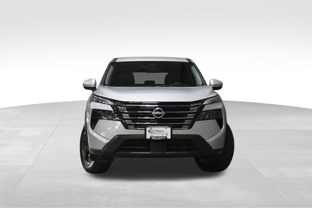 Used 2025 Nissan Rogue SV image 5