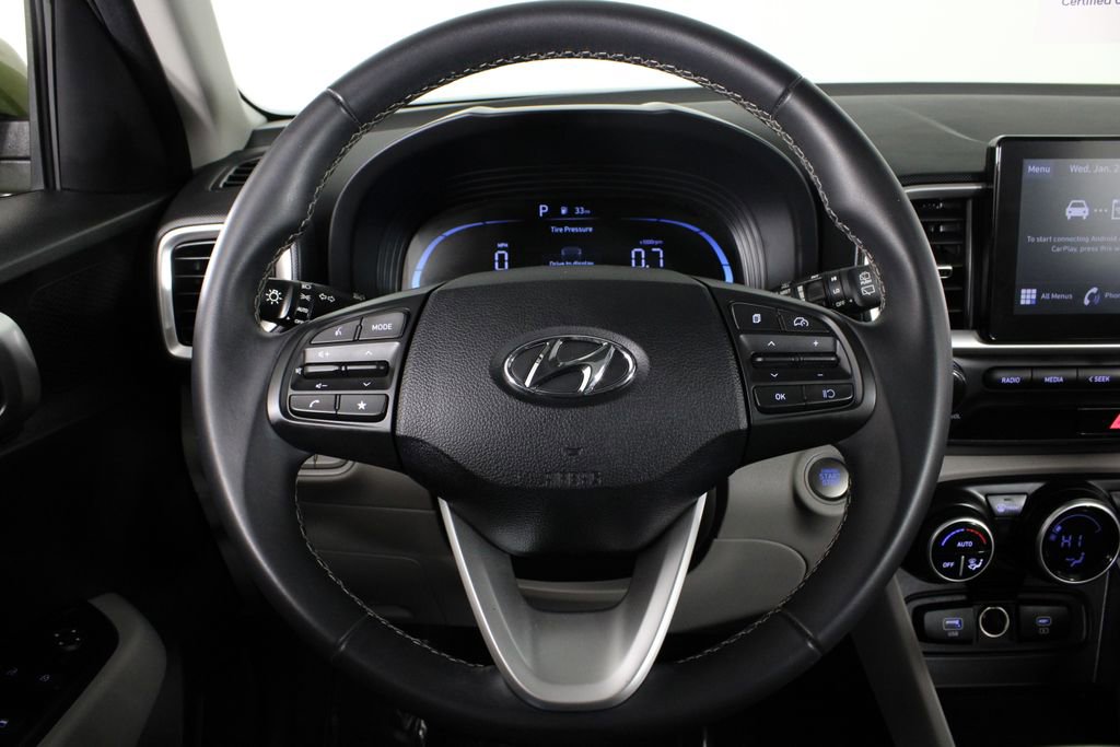 Certified 2024 Hyundai Venue SEL image 24