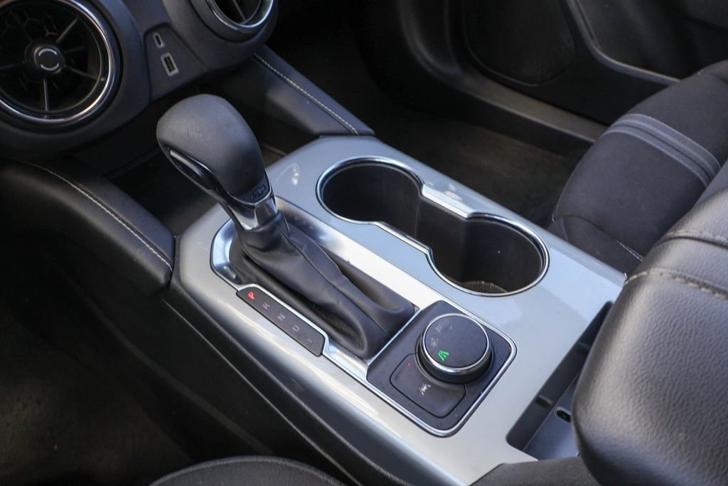 Used 2025 Chevrolet Blazer LT FWD image 15