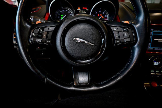 Used 2014 Jaguar F-TYPE S image 36