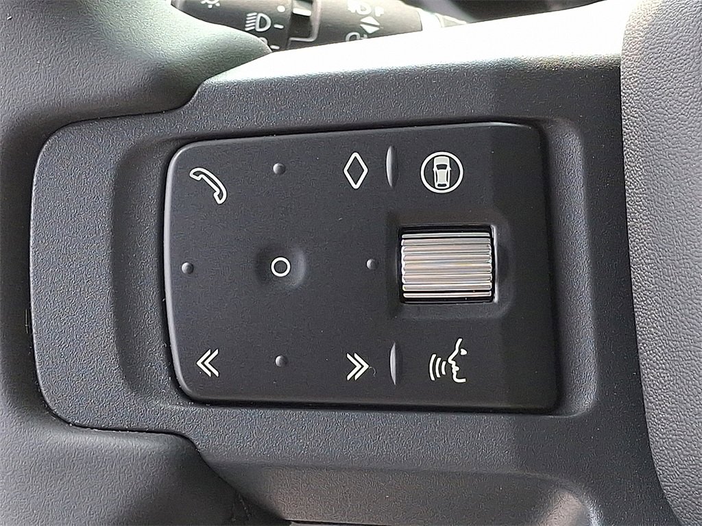 New 2025 Land Rover Defender 110 S image 14