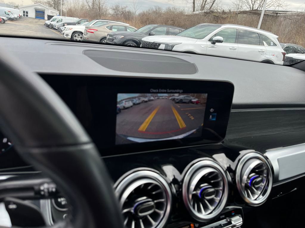 Certified 2023 Mercedes-Benz GLB 250 4MATIC image 24