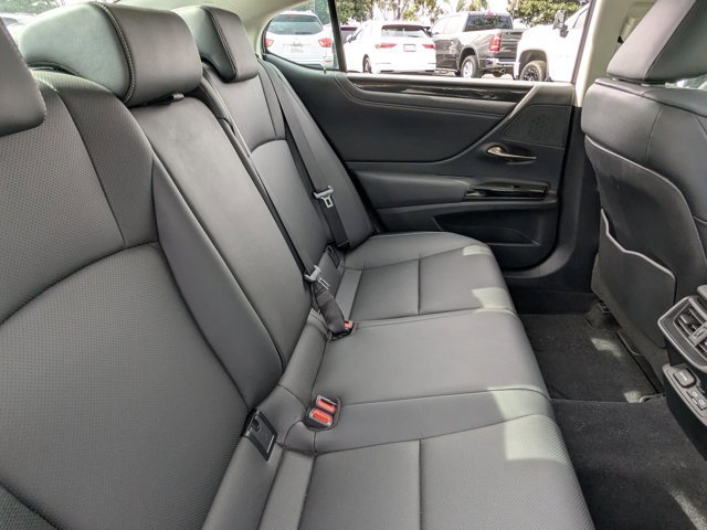 Used 2024 Lexus ES 350 image 19