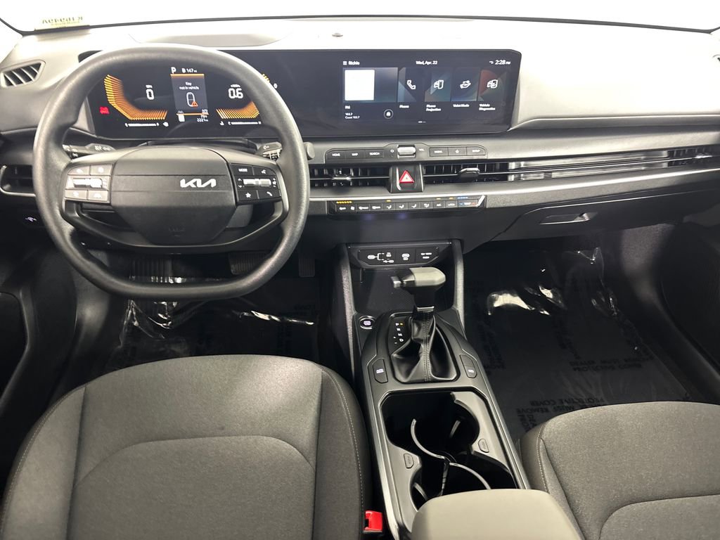 Certified 2025 Kia K4 FWD image 25