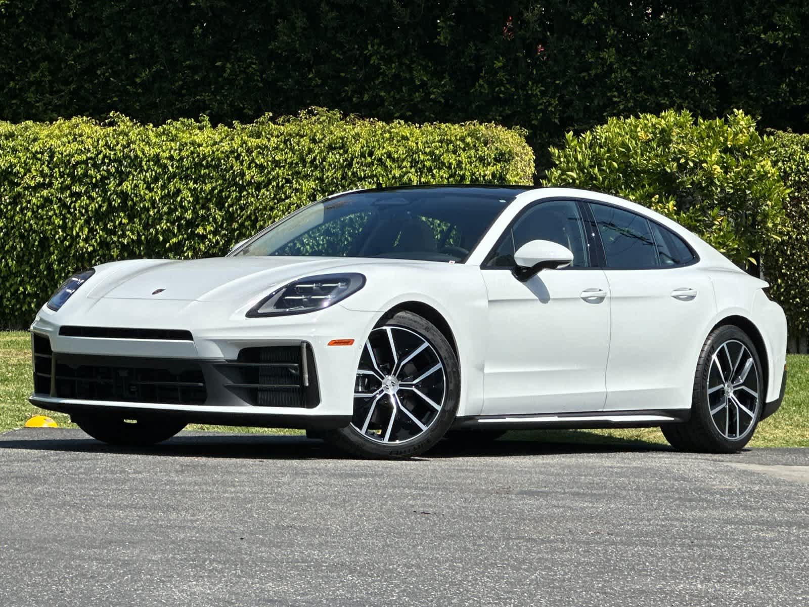 New 2026 Porsche Panamera RWD video 1