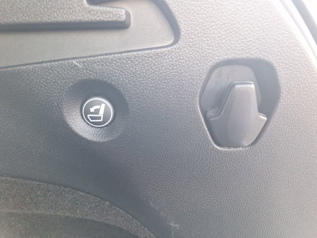 Used 2023 Honda Passport EX-L image 35