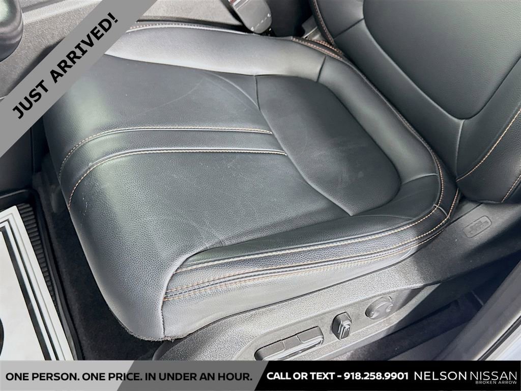 Used 2023 Honda Pilot TrailSport image 18