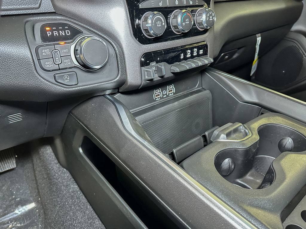 New 2026 RAM 1500 Big Horn AWD/4WD image 31