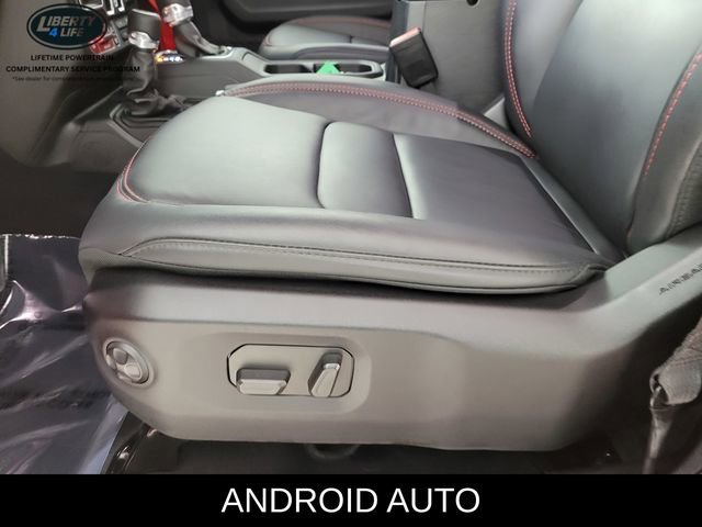 Used 2025 Jeep Wrangler Unlimited Rubicon image 14