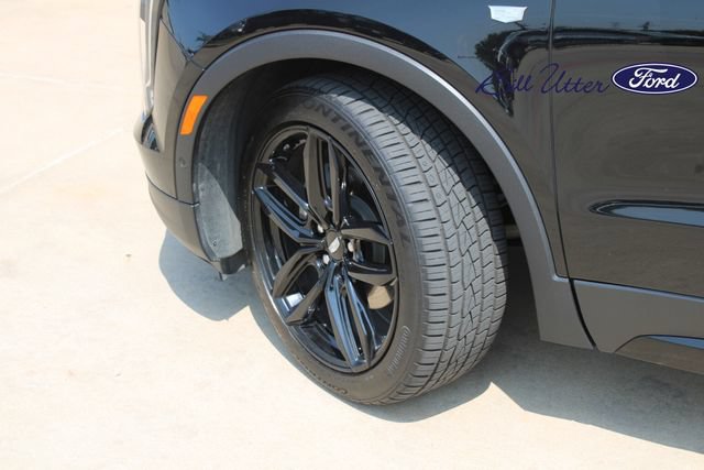 Used 2023 Cadillac XT4 Sport FWD image 9