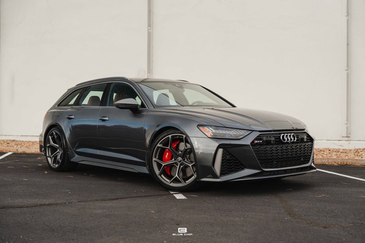 Used 2025 Audi RS 6 performance w/ Executive Package image 1