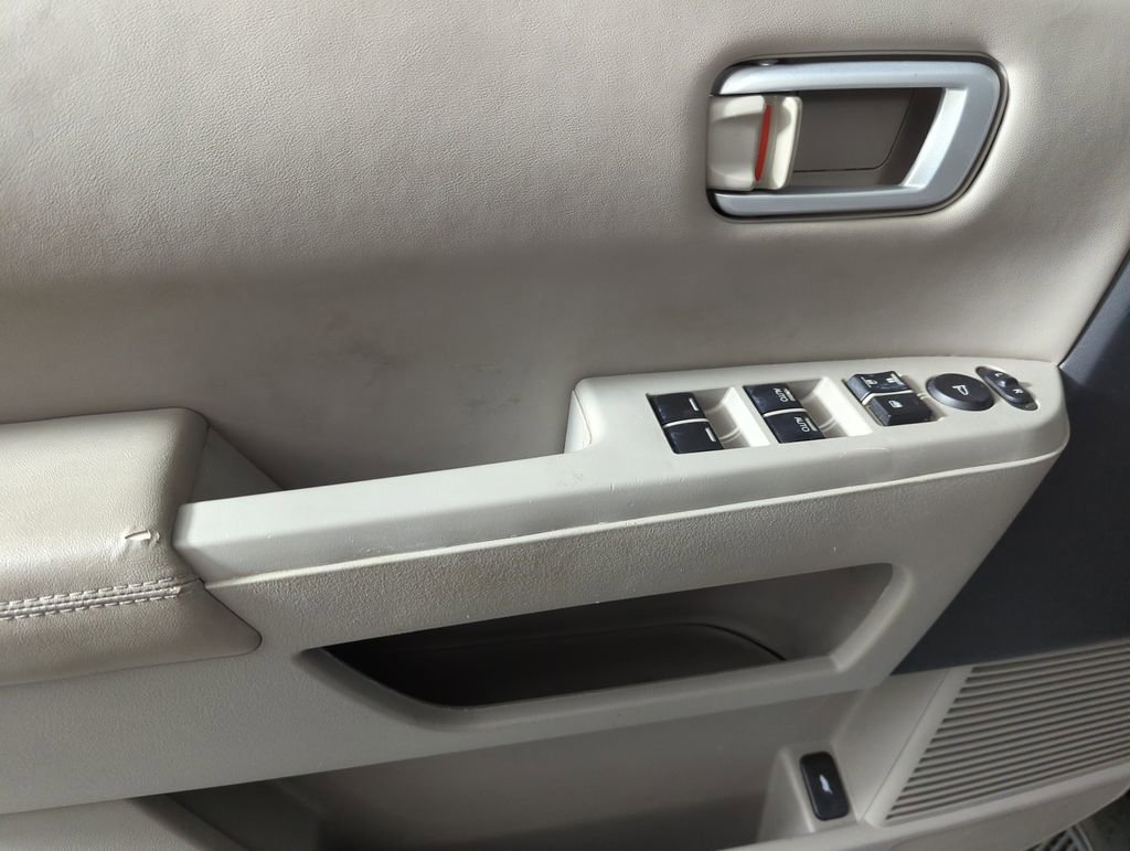 Used 2015 Honda Pilot EX-L image 9