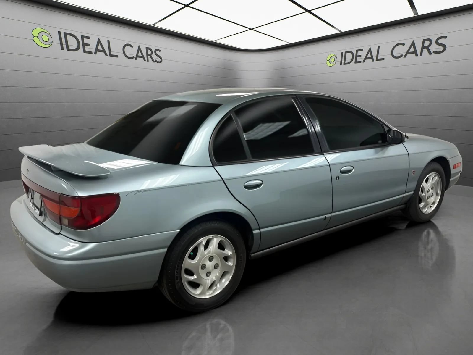 Used 2002 Saturn S-Series SL2 w/ SL2 Option Pkg 2 FWD image 5
