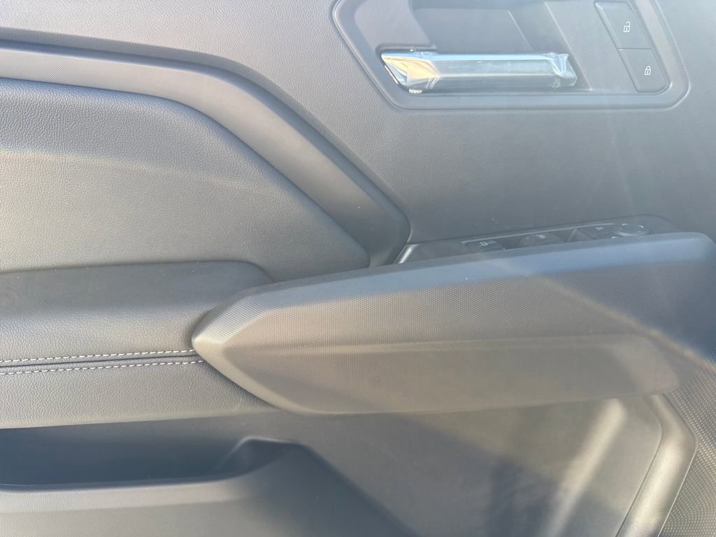 New 2026 GMC Canyon Elevation w/ Convenience Package image 15