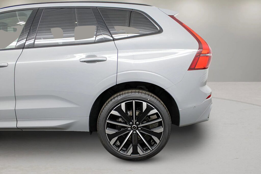 New 2026 Volvo XC60 B5 Ultra w/ Protection Package Premier AWD/4WD image 35