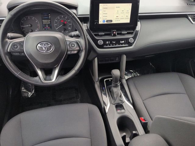 Certified 2023 Toyota Corolla Cross LE w/ Moonroof Package image 27