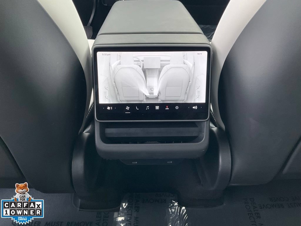 Used 2026 Tesla Model Y Long Range AWD/4WD image 37
