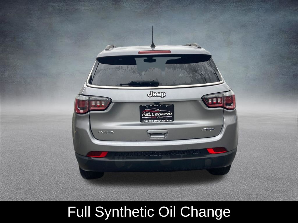 Used 2019 Jeep Compass Latitude AWD/4WD image 5