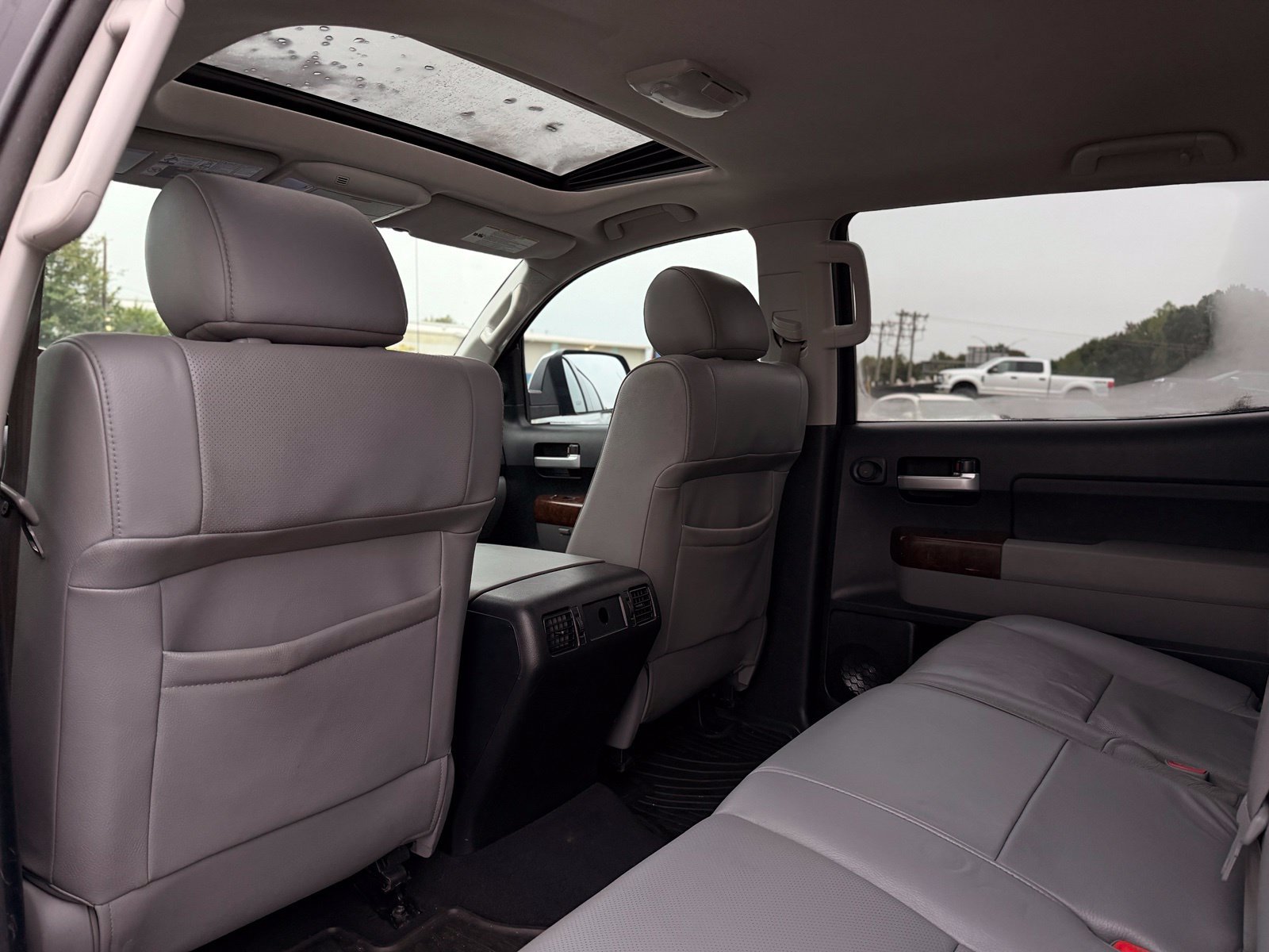 Used 2012 Toyota Tundra Limited w/ Platinum Pkg AWD/4WD image 24