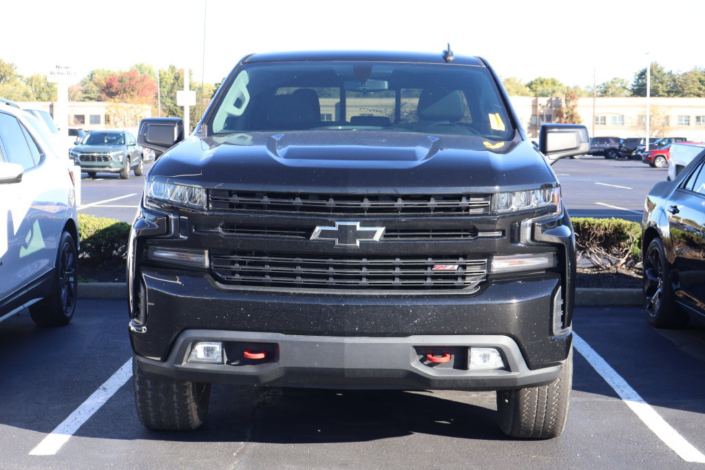 Used 2019 Chevrolet Silverado 1500 LT Trail Boss AWD/4WD image 2