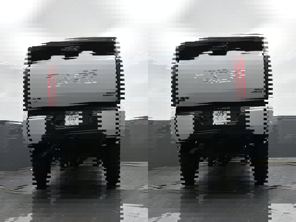 New 2026 Toyota Tundra Platinum w/ TRD Off-Road Package image 32