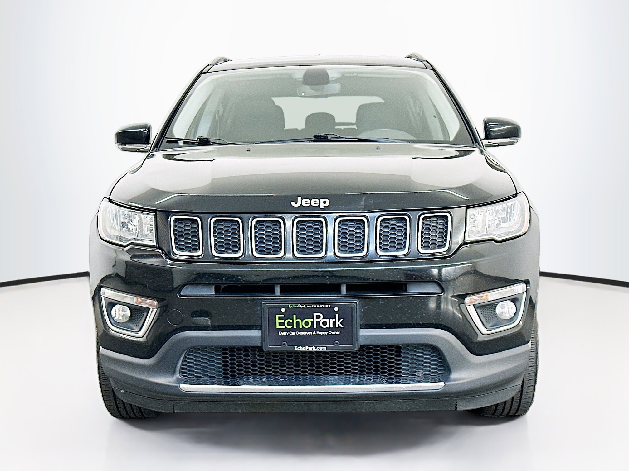 Used 2019 Jeep Compass Limited image 2
