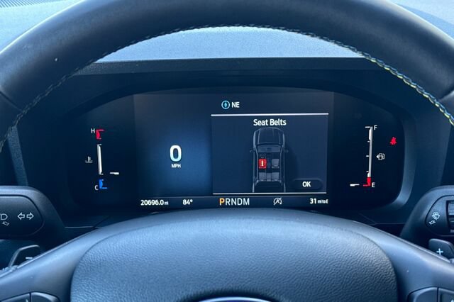 Used 2025 Ford Maverick Lobo AWD/4WD image 23