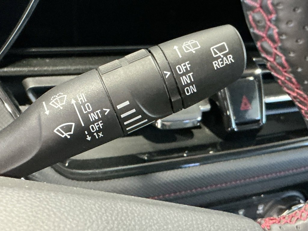 Used 2025 Chevrolet TrailBlazer RS w/ Convenience Package image 20