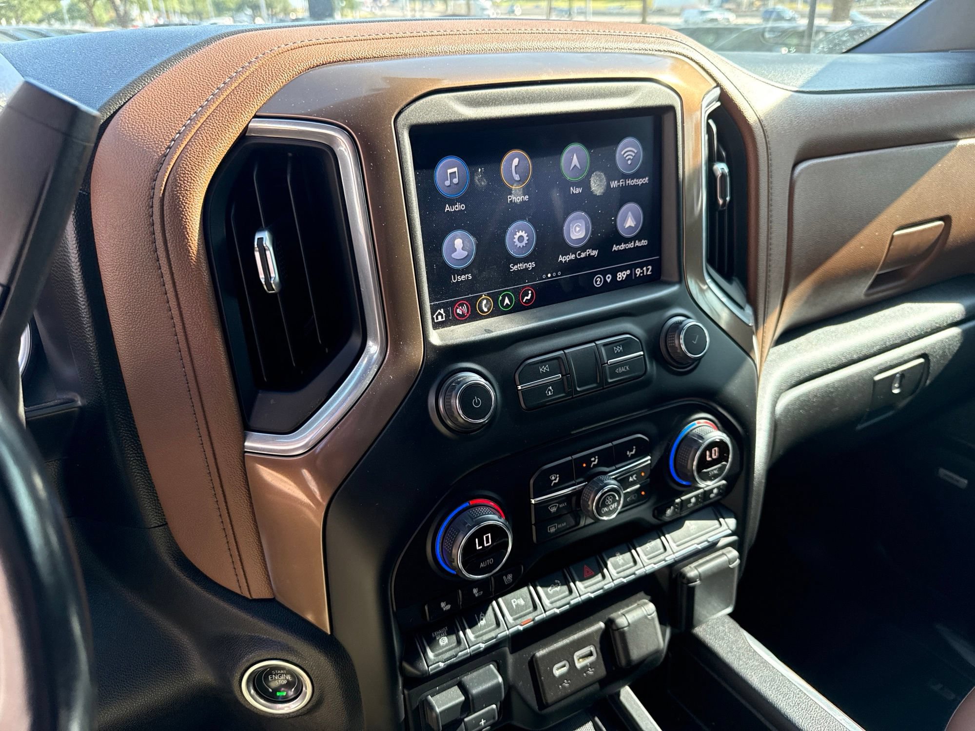Used 2021 Chevrolet Silverado 3500 High Country AWD/4WD image 17